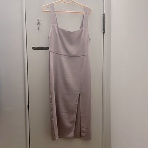 NWOT Aritzia Babaton Pastel Purple Midi Dress